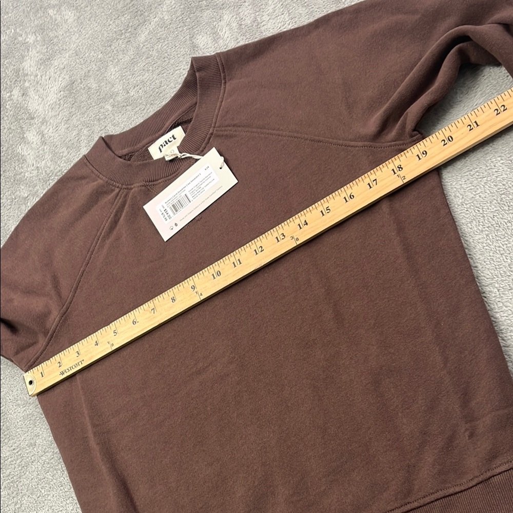 NEW Pact S 100% Organic Cotton Women Brown Carob Downtime Crew Neck Sweater - Picture 4 of 10